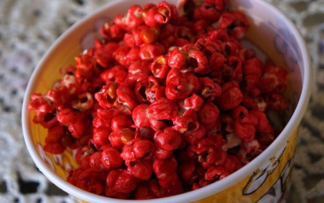 Como fazer Pipoca Doce (A Melhor Receita Caramelada!!) 6 Como fazer Pipoca Doce 4